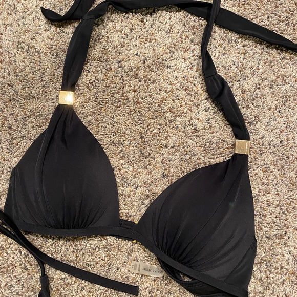 Bundle of Women’s Bikini Tops - Picture 2 of 5